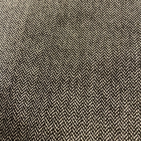 🎀 Beautiful Pencil skirt BRAND NEW, NEVER WORN with tags - Picture 4 of 4